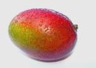Can you eat mango peel?